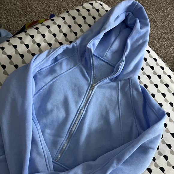 blue mid length long sleeve top - Picture 1 of 2